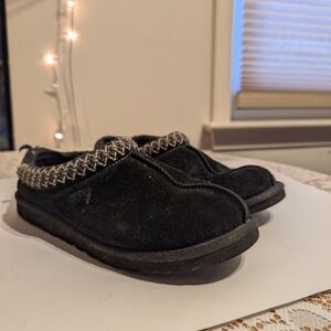UGG Tasman Black Suede Slippers